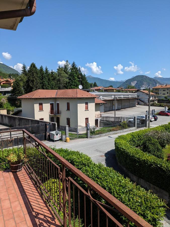 Relax E Passeggiate Tra Laghi E Monti Lejlighed Casale Corte Cerro Eksteriør billede